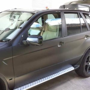 car-wrapping bmw black matte