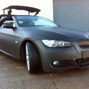 car-wrapping bmw black matte